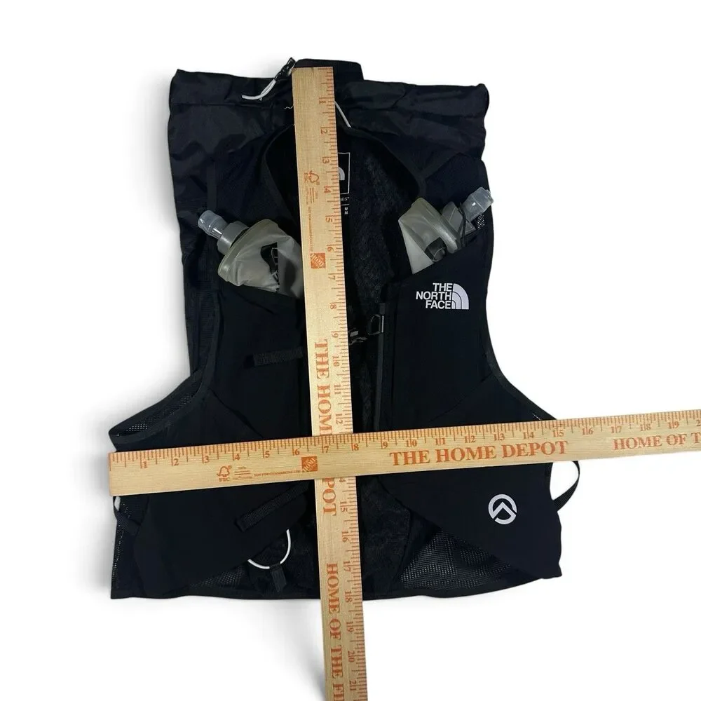 The North Face Summit Series Run Training Hydration Running Vest Pack 12 Medium